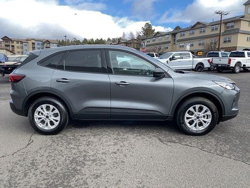 Certified 2025 Ford Escape Active image 5
