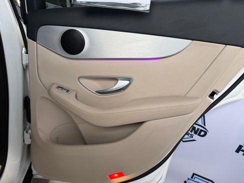 Used 2020 Mercedes-Benz GLC 300 4MATIC Coupe image 24