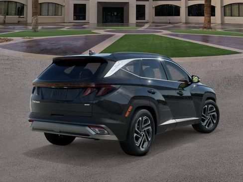 New 2026 Hyundai Tucson Limited image 4