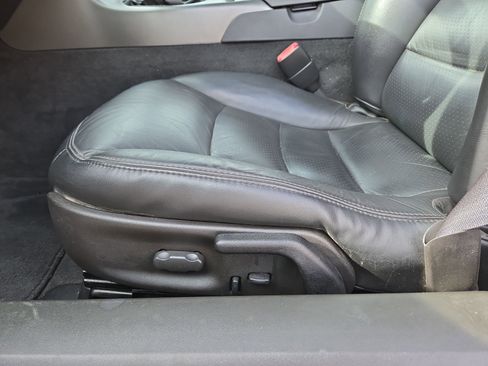 Used 2007 Chevrolet Corvette Convertible w/ Preferred Equipment Group image 17