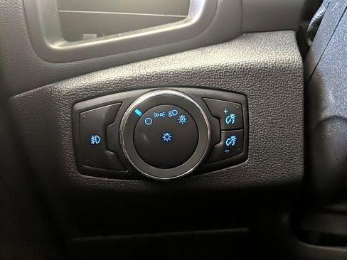 Used 2020 Ford EcoSport SE image 23