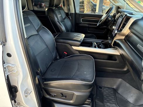 Used 2024 RAM 2500 Laramie image 32