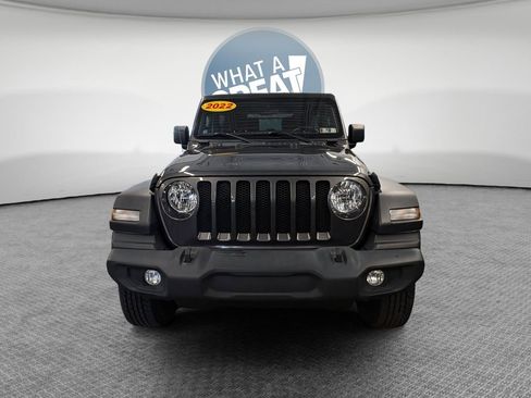 Used 2022 Jeep Wrangler Sport AWD/4WD image 9