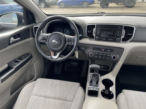 Used 2019 Kia Sportage LX FWD image 5