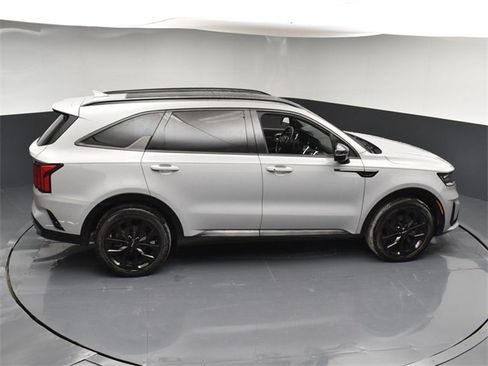 Certified 2023 Kia Sorento SX image 49
