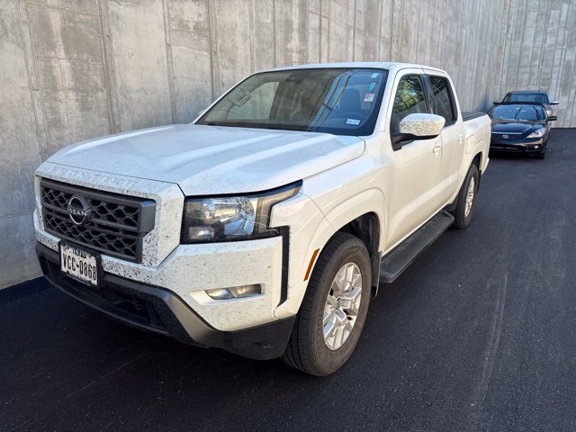 Used 2022 Nissan Frontier SV RWD image 3