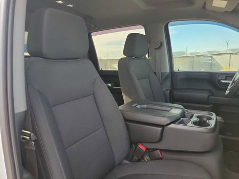 Used 2022 Chevrolet Silverado 2500 Custom w/ Gooseneck/5TH Wheel Package image 14