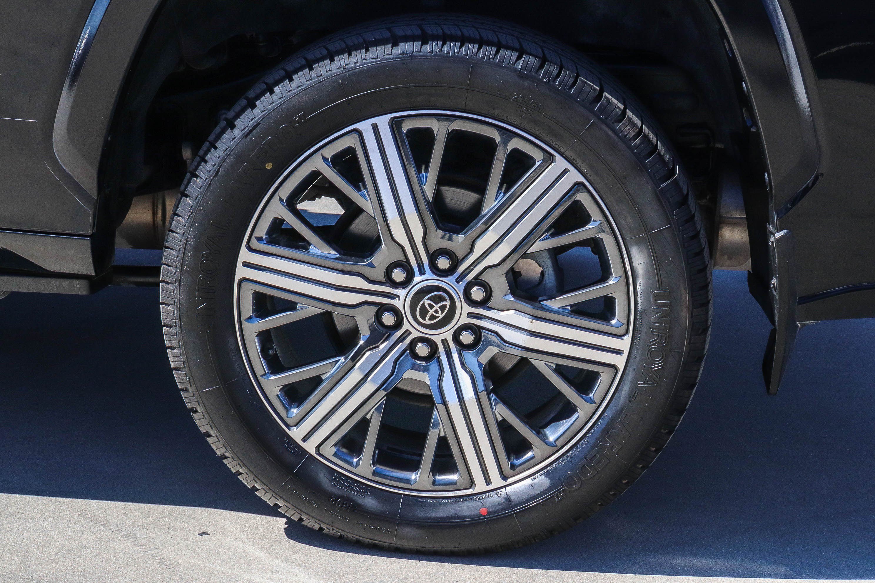 Certified 2023 Toyota Sequoia Capstone AWD/4WD image 12