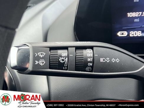 Certified 2025 Chevrolet Equinox EV LT FWD image 27