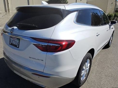 Used 2019 Buick Enclave Essence FWD image 5
