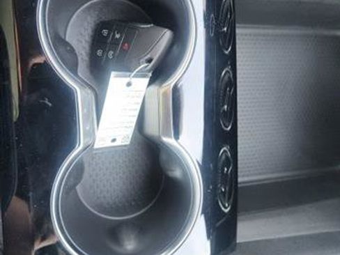 New 2025 Chevrolet Blazer EV LT image 26