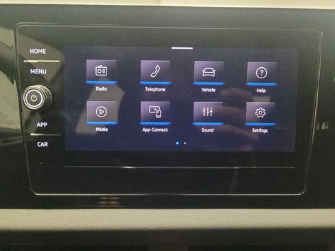 Used 2025 Volkswagen Jetta Sport FWD image 25