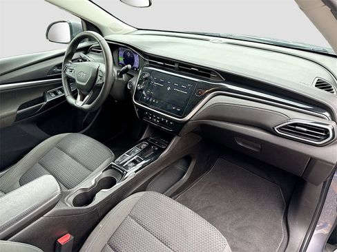 Used 2023 Chevrolet Bolt EUV LT image 29