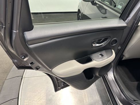 Certified 2024 Honda HR-V EX-L image 27