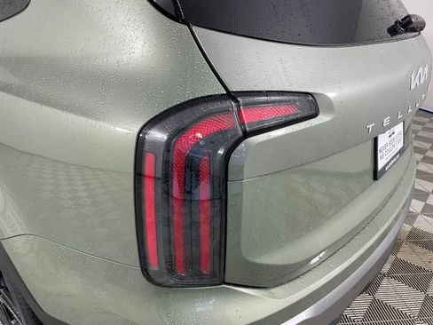 Certified 2023 Kia Telluride SX Prestige X-Line AWD/4WD image 19