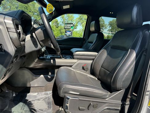 Used 2024 Ford F150 Lariat image 15