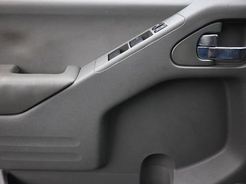 Used 2019 Nissan Frontier SV RWD image 23