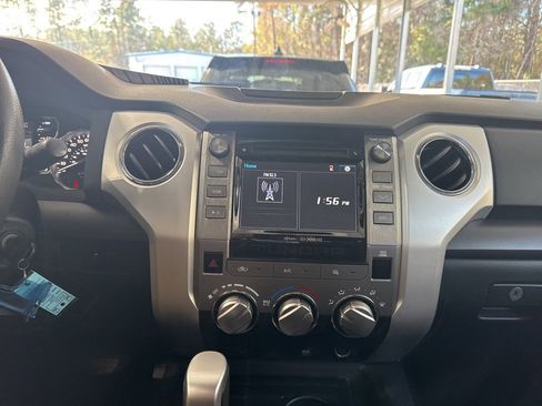 Used 2019 Toyota Tundra SR5 image 8