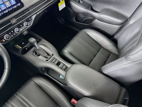 Used 2024 Honda HR-V EX-L image 28