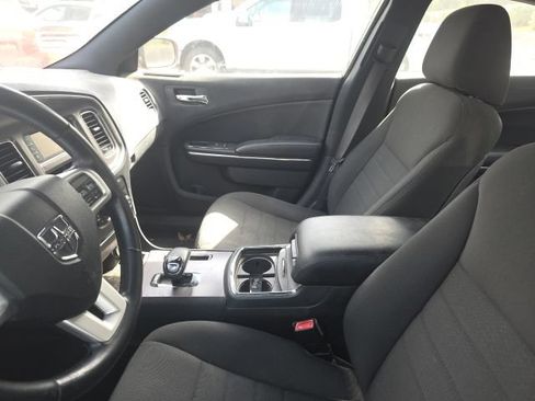 Used 2013 Dodge Charger SE w/ Connectivity Group RWD image 7