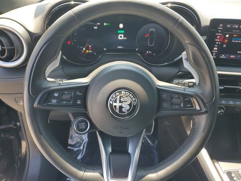 Used 2024 Alfa Romeo Tonale Veloce AWD/4WD image 22
