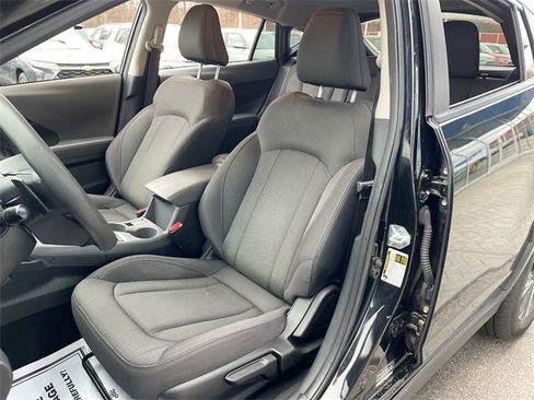 Used 2024 Subaru Crosstrek 2.0i Premium image 18