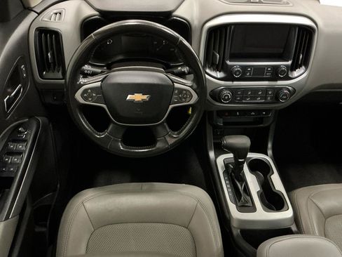 Used 2020 Chevrolet Colorado LT w/ LT Convenience Package RWD image 13