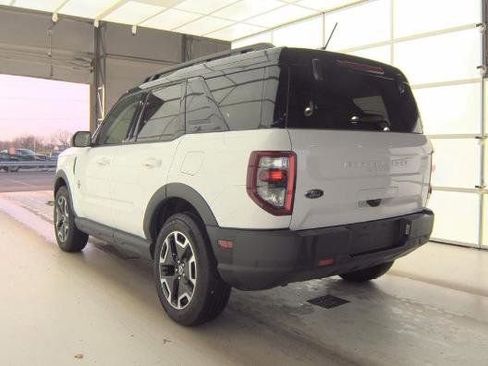 Used 2024 Ford Bronco Sport Outer Banks image 3