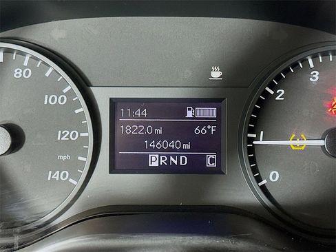 Used 2016 Mercedes-Benz Metris Passenger image 15