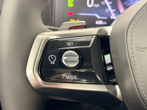 Used 2026 BMW i7 xDrive60 AWD/4WD image 15