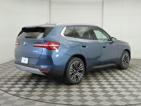 New 2026 BMW X3 xDrive30 image 5