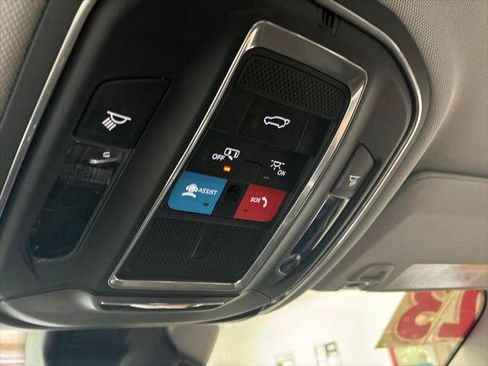 Certified 2023 Jeep Grand Cherokee Laredo w/ Luxury Tech Group I AWD/4WD image 47