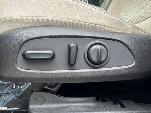 Used 2020 Buick Encore GX Essence w/ Advanced Technology Package AWD/4WD image 15