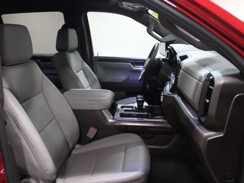 Used 2024 GMC Sierra 1500 SLT w/ SLT Premium Plus Package AWD/4WD image 26