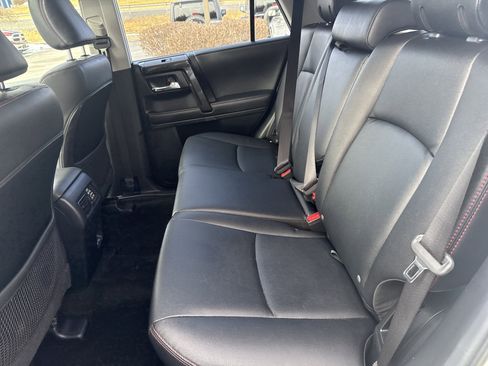 Used 2024 Toyota 4Runner TRD Off-Road Premium image 13