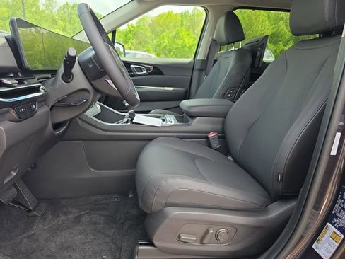 New 2026 Kia Carnival SX Prestige FWD image 5