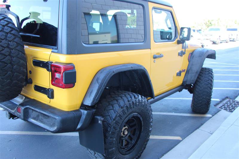 Used 2018 Jeep Wrangler Rubicon AWD/4WD image 12
