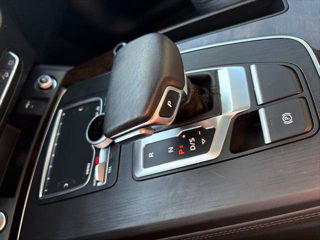 Used 2019 Audi Q5 2.0T Premium Plus AWD/4WD image 18