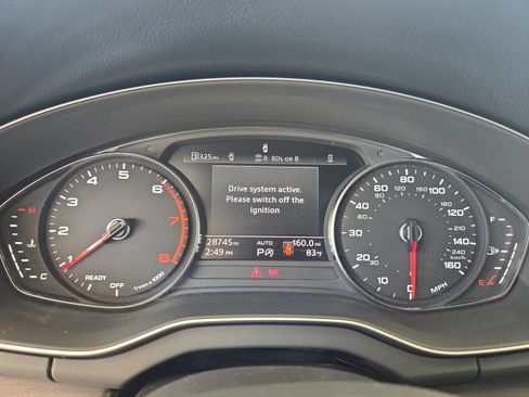 Used 2024 Audi Q5 2.0T Premium w/ Convenience Package AWD/4WD image 14
