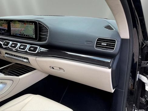 Certified 2023 Mercedes-Benz GLS 450 4MATIC image 29