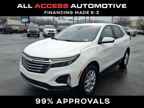 Used 2024 Chevrolet Equinox LT image 3