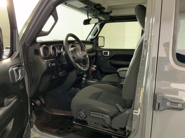 Used 2019 Jeep Wrangler Unlimited Sport S AWD/4WD image 17
