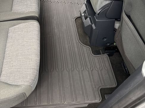 Certified 2022 Ford F150 XLT w/ Equipment Group 301A Mid image 34