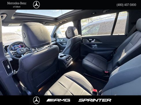 New 2026 Mercedes-Benz GLS 450 4MATIC image 36