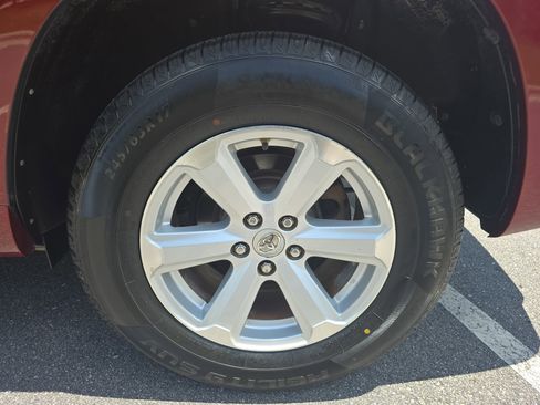 Used 2010 Toyota Highlander 4WD image 33