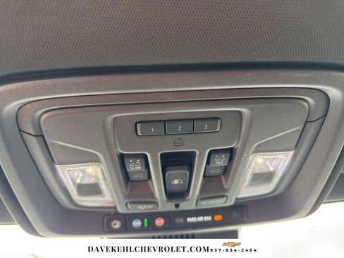 Used 2024 Chevrolet Silverado 2500 ZR2 w/ Technology Package image 12