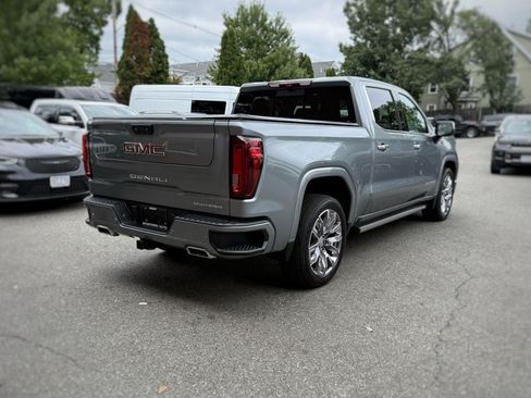 Used 2024 GMC Sierra 1500 Denali w/ Denali Reserve Package AWD/4WD image 8