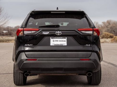 Used 2023 Toyota RAV4 XLE image 6