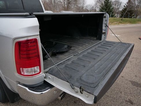 Used 2017 RAM 1500 Laramie w/ Convenience Group image 14