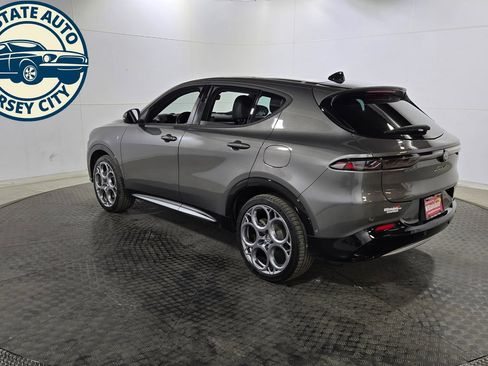 Used 2024 Alfa Romeo Tonale Ti w/ Active Assist Package AWD/4WD image 5